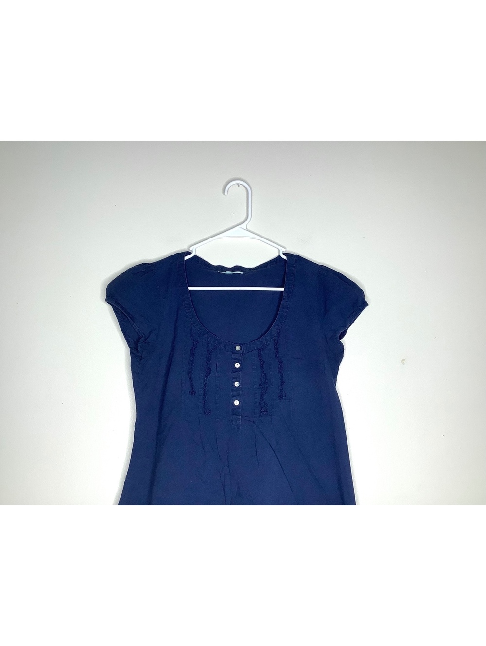 < Y2K Maurices Navy Blue Short Puff Sleeve Babydoll Blouse > - Picture 3 of 8